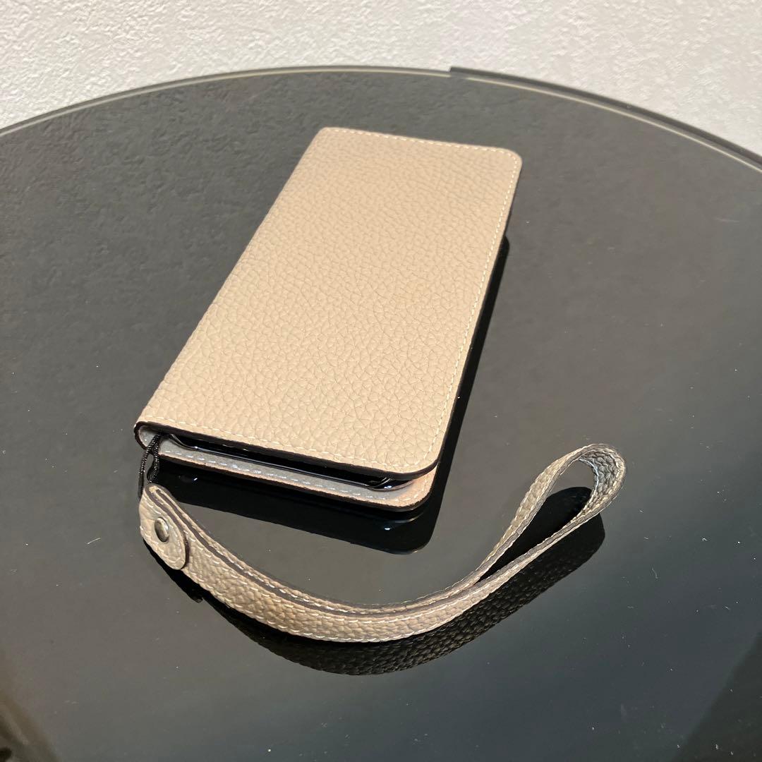 【新品同様】BONAVENTURA iPhone SE/8/7/6S ストラップ