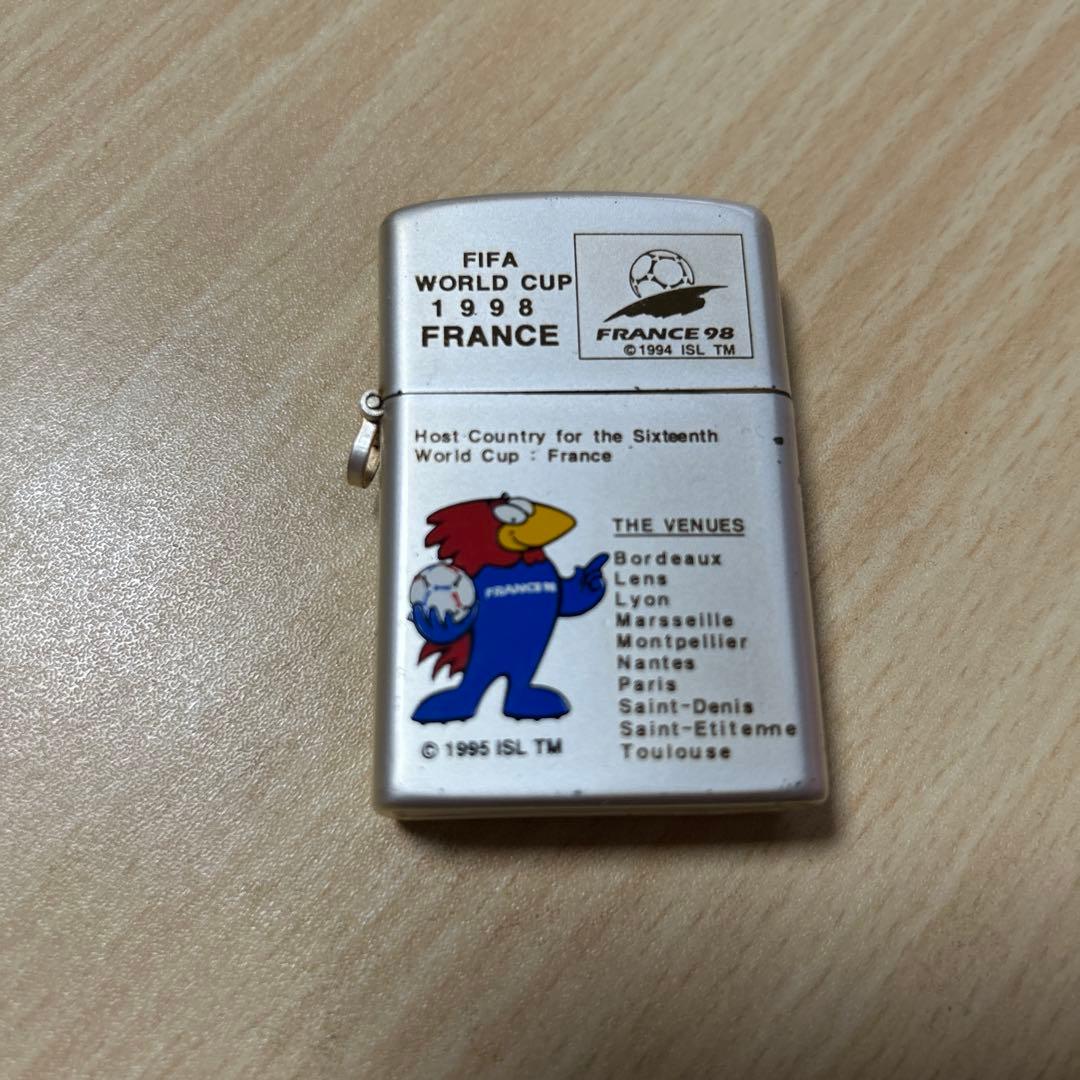 FIFA WORLD CUP 記念ライターとキーホルダー