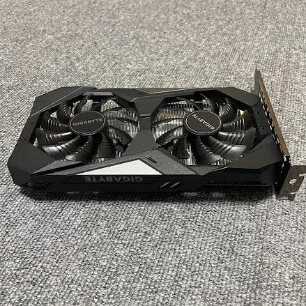 正常動作品 GIGABYTE GTX1650 4GB 補助電源不要モデル
