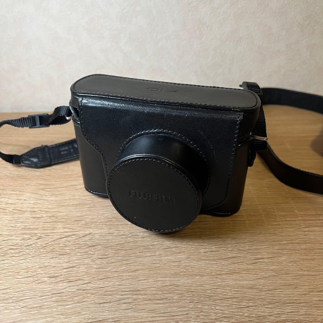【美品】FUJIFILM X10