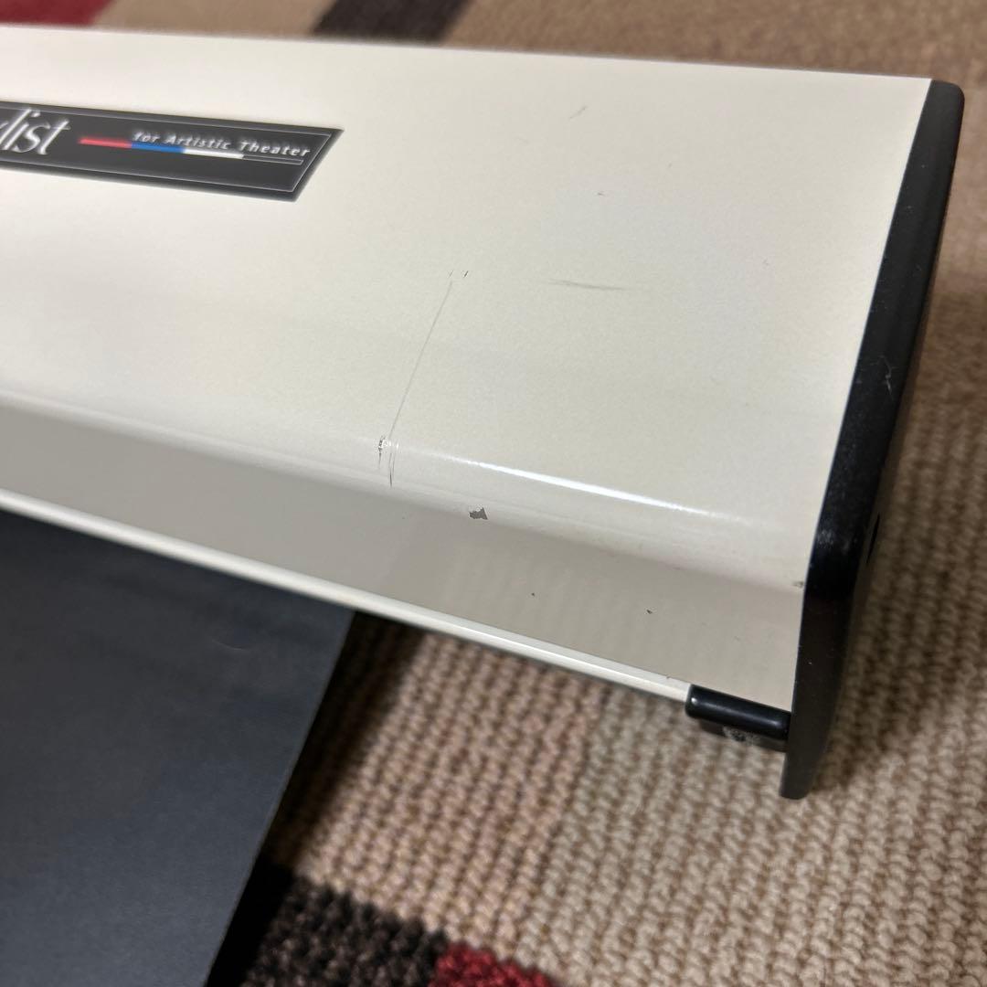 Kikuchi Stylist プロジェクタースクリーン　80インチ