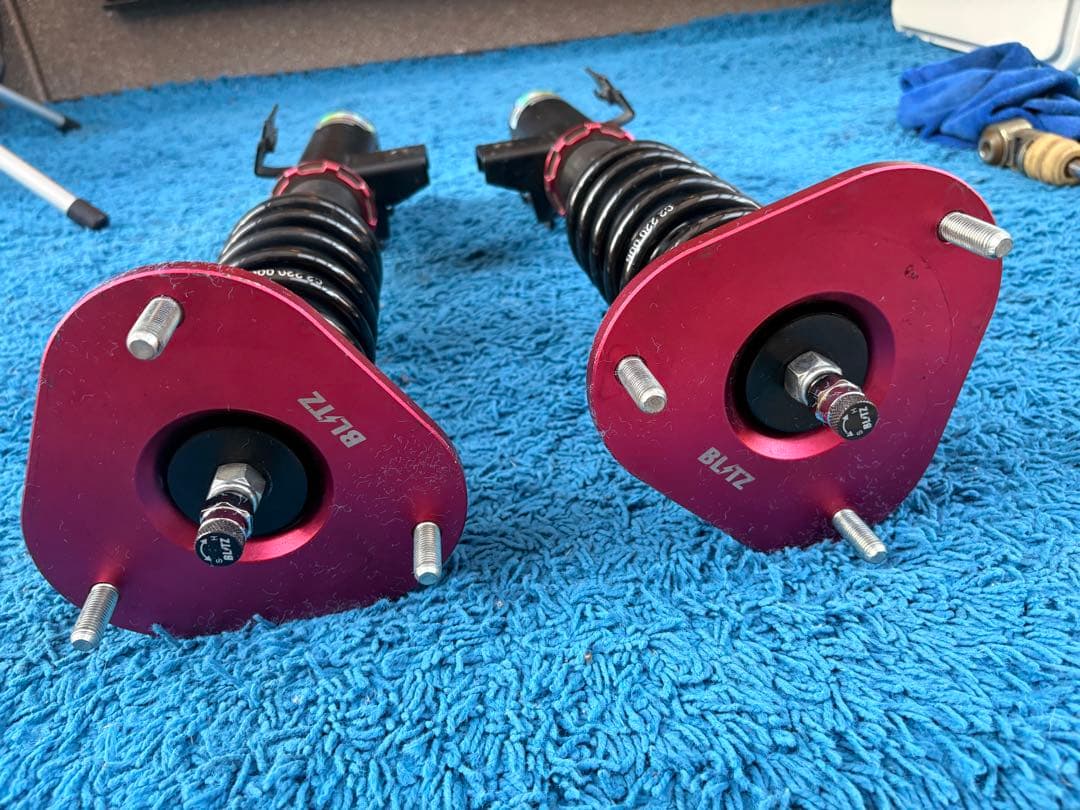 30ヴェルファイア 車高調 BLITZ zz-r 美品