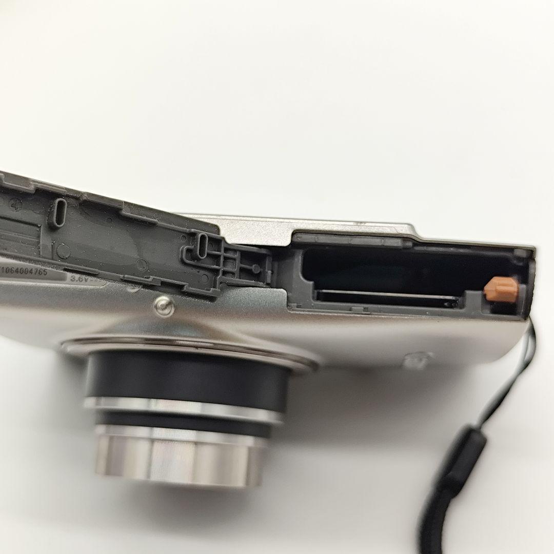 Canon IXY 650 コンパクトデジタルカメラ　純正 充電器