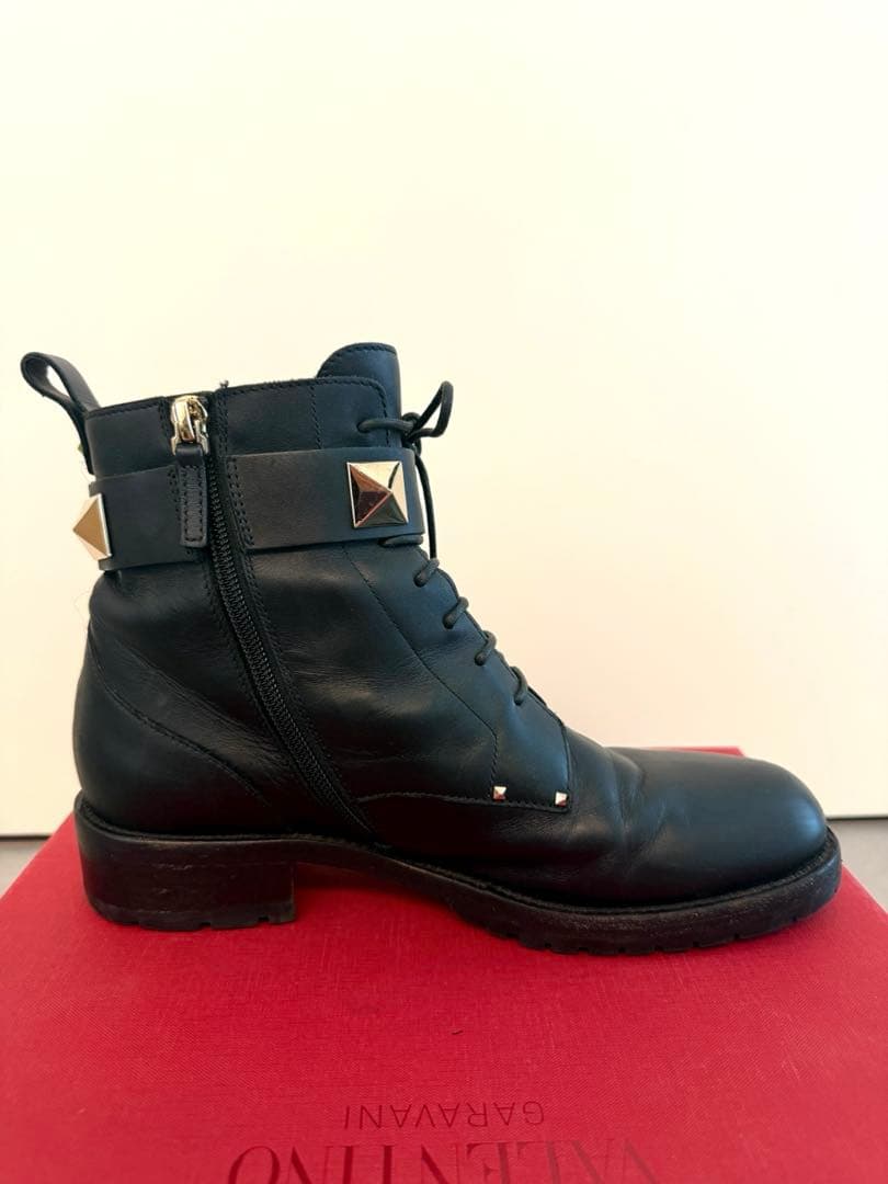 【美品】ヴァレンティノ ショートブーツ