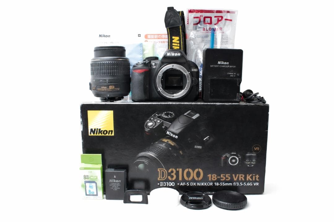 【新品級ショット数　外箱付】Nikon D3100　スマホ転送　動画も撮影できる