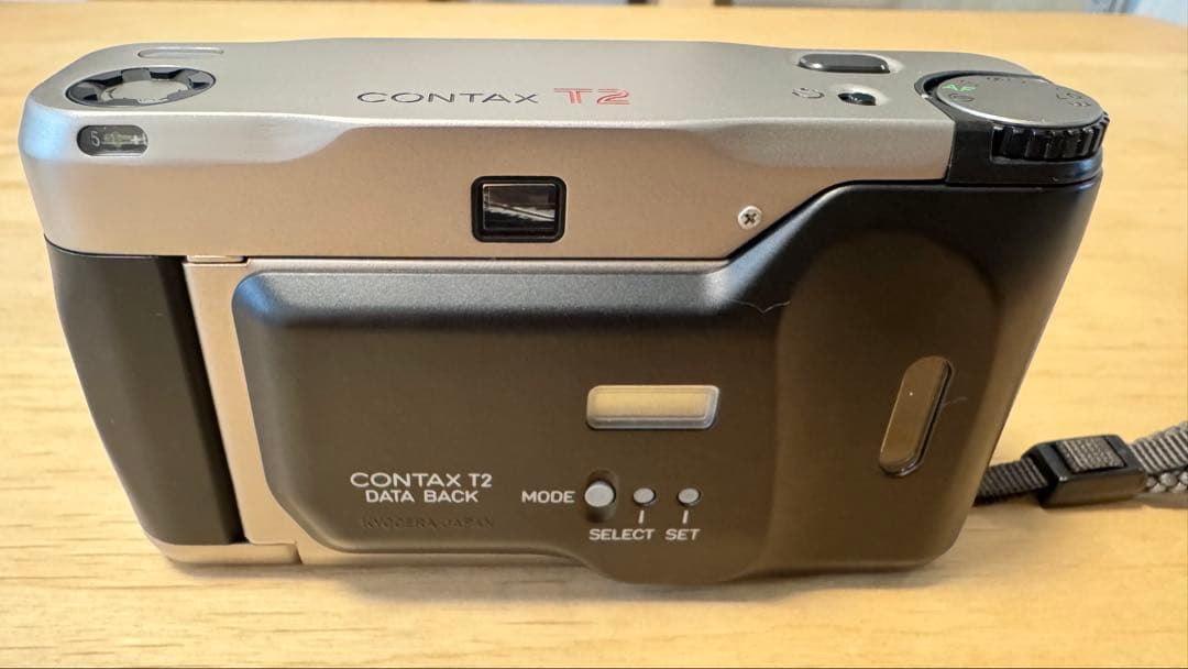 コンタックス CONTAX T2 コンパクトフィルムカメラ