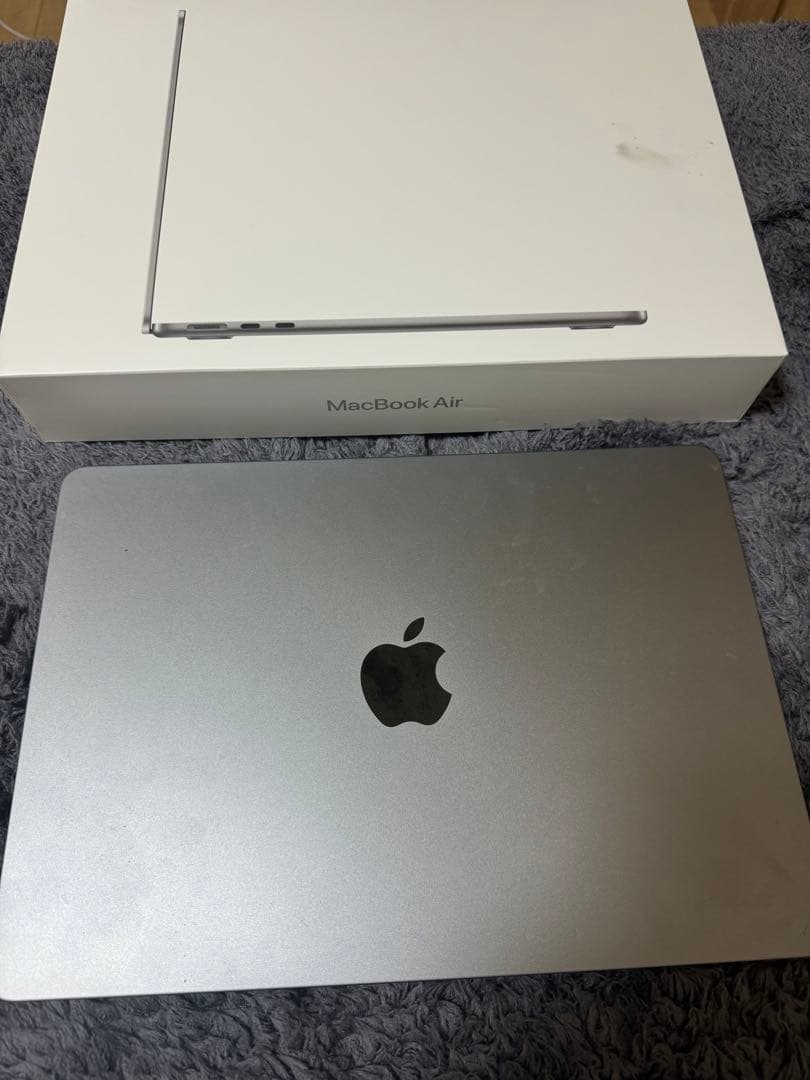M2チップ搭載 13インチ MacBook Air スペースグレイ 16GB
