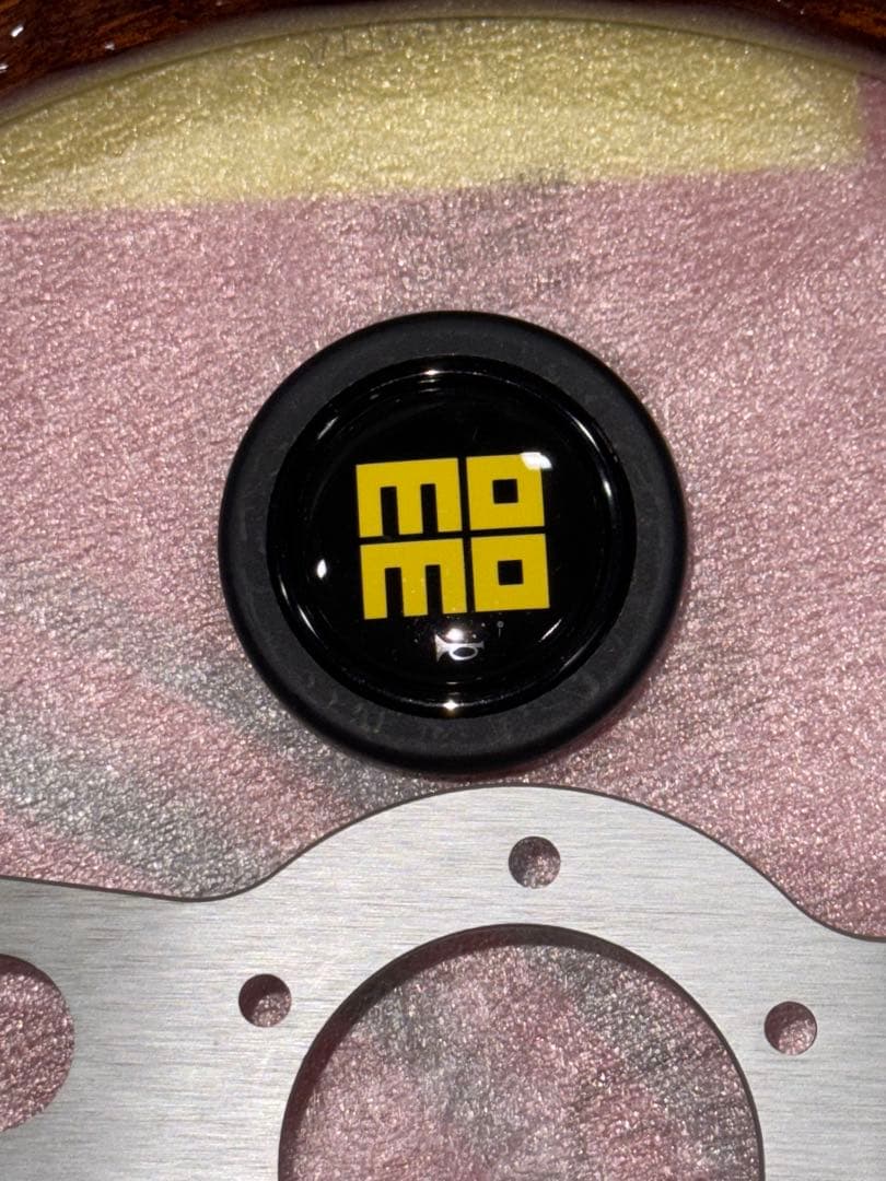 モモ(Momo) ステアリング HERITAGE LINE INDY 値下げ可