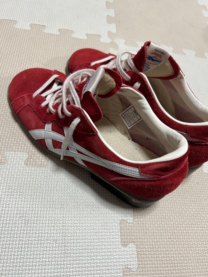 ASICS トレーニングシューズ レッド