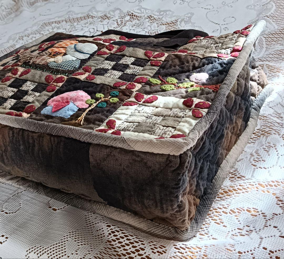 スーちゃん ぐるりとマチの大きなバッグ