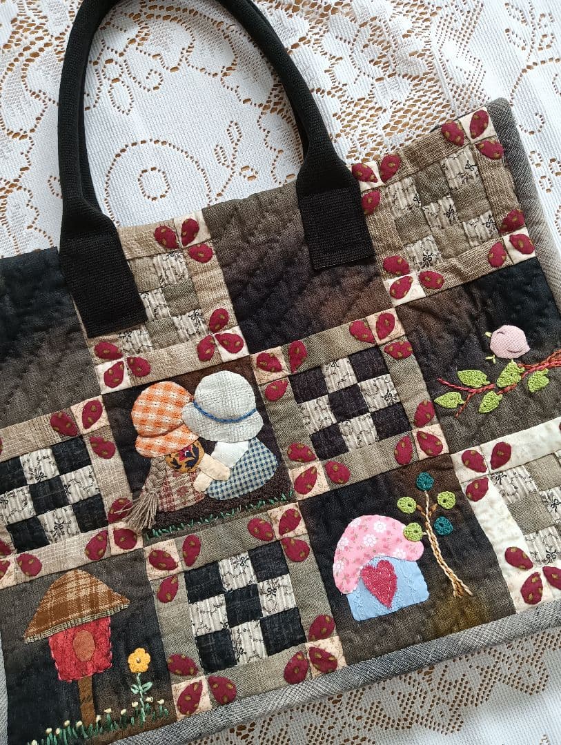 スーちゃん ぐるりとマチの大きなバッグ