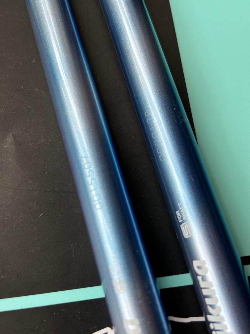 週末価格です。★２本セット★純正カスタム★タイトリスト★1W用3W用★