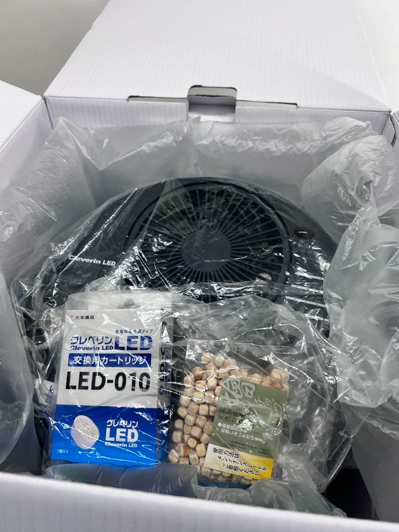 未使用品?? kamome Cleverin LED 加湿器 KKHQ-651C