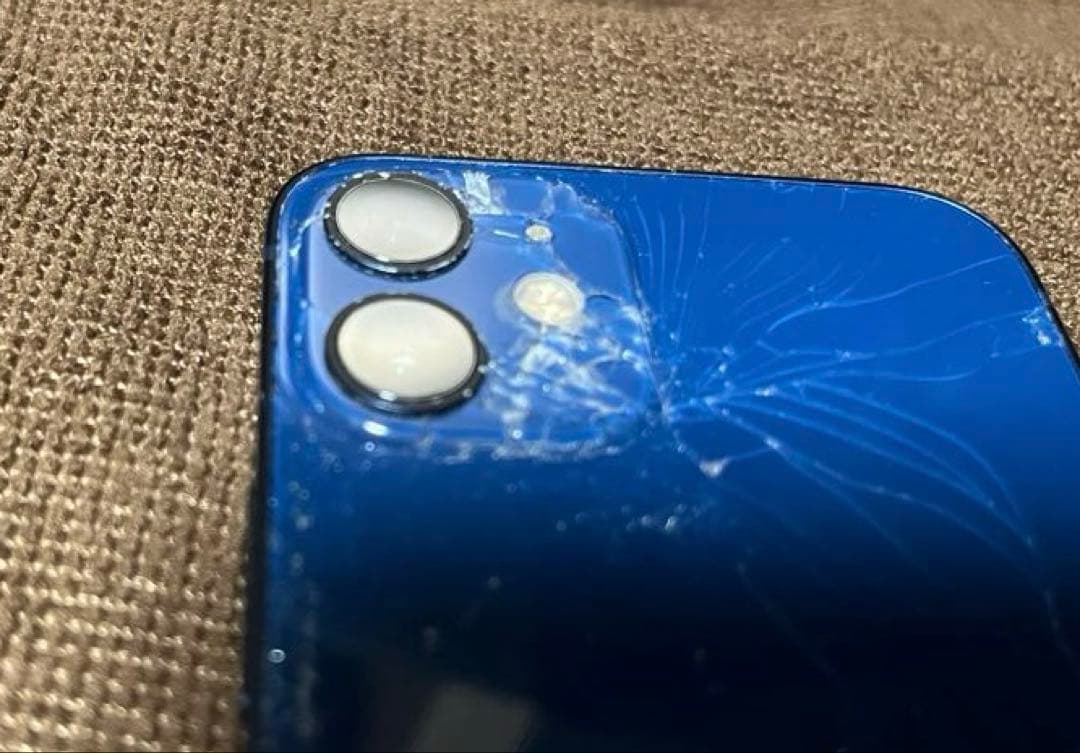 iPhone 12 mini 64GB ケース & ガラスフィルム付き