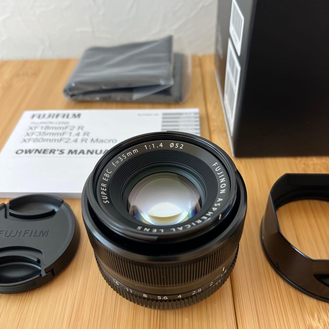 美品 FUJIFILM (フジフイルム) フジノン XF35mm F1.4 R