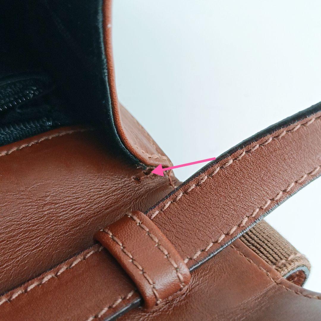 超美品　フェラガモ ブラウン　ミニショルダーバッグ　ガンチーニ金具　リボン