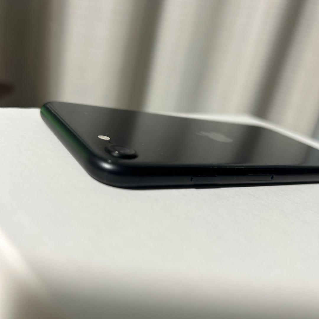 iPhoneSE第二世代　ブラック