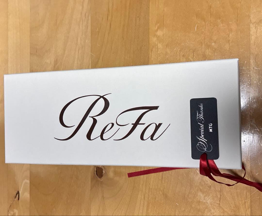 ＣＭ中！最新リファシャワーへッド！人気のブラック！定価33,000円！