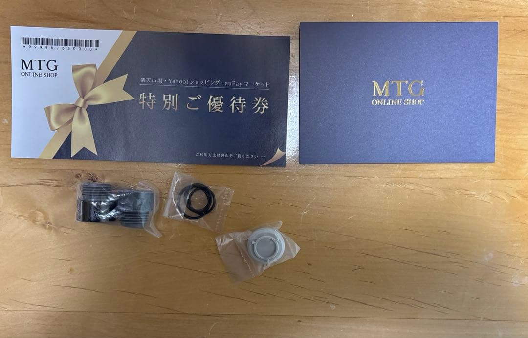 ＣＭ中！最新リファシャワーへッド！人気のブラック！定価33,000円！