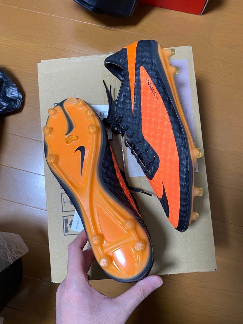 新品　ナイキ　ハイパーヴェノムファントム　fg イタリア製　初代モデル　レア