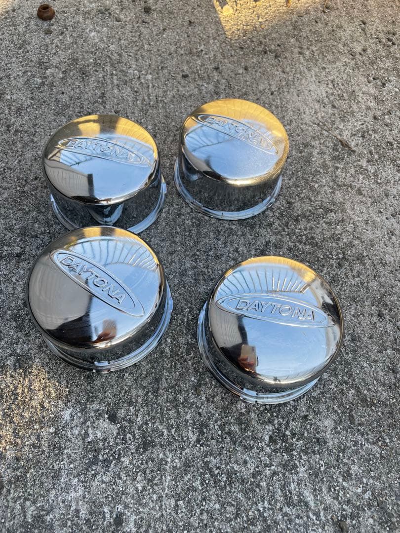 15インチデイトナホイールセンターキャップスタッドレス付