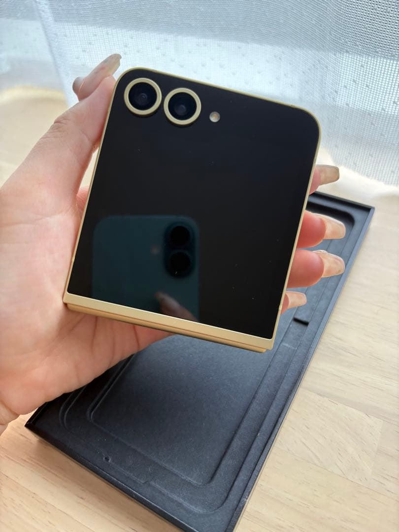 スマートフォン本体 Galaxy Z Flip6