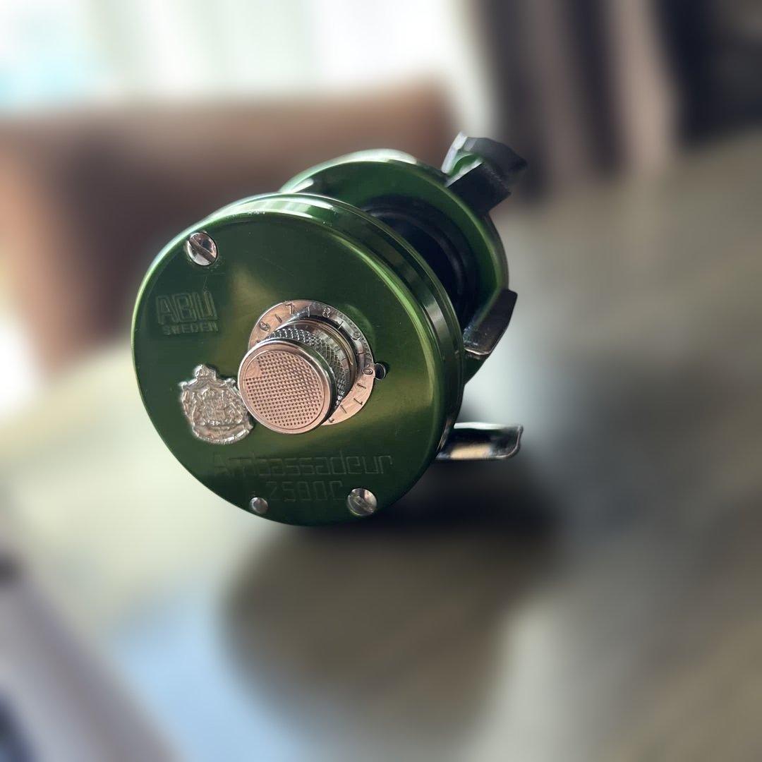 ベ*き様 ABU Ambassadeur 2500 ベイトリール グリーン