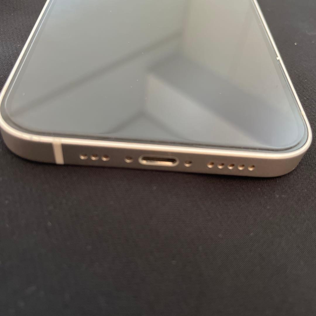 Apple iPhone 12 ホワイト 64GB SIMフリー　ケース付き