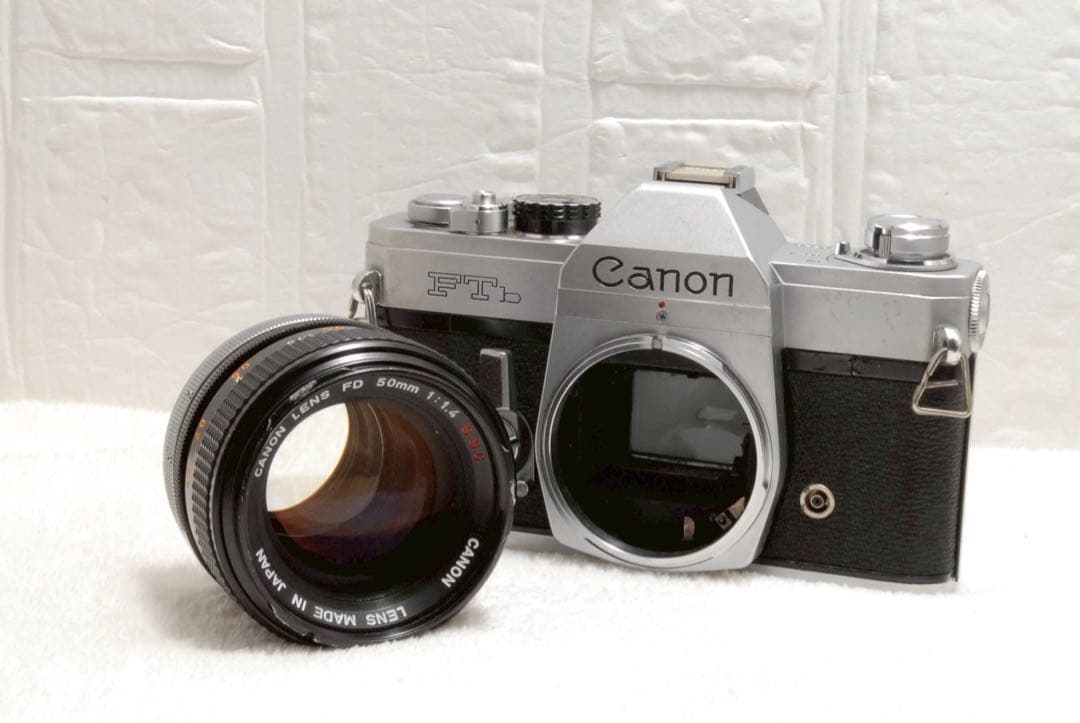 ⭐️キャノン Canon FTb シルバー & FD 50mm F1.4