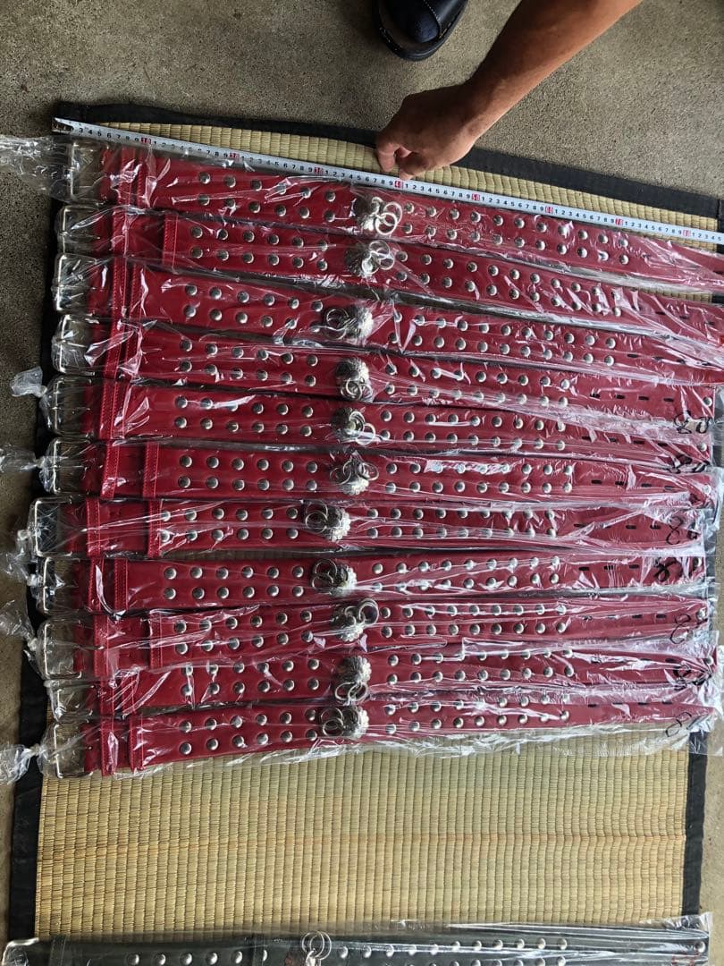 スタッズデザイン　犬　首輪（複数色）大型犬