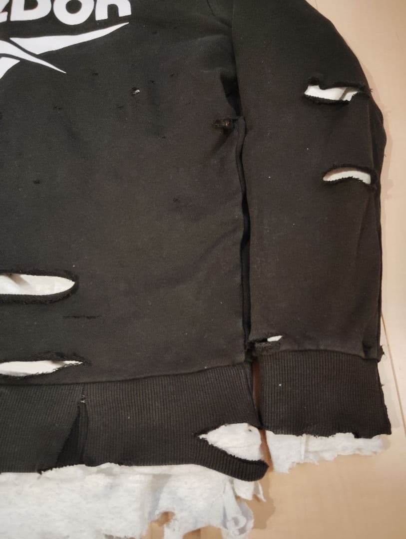 Reebok ダメージスウェット L ブラック 松村北斗 常田大希