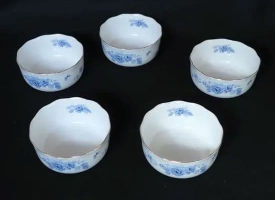 ハナエモリ食器セット (35年程前に購入)【送料込・匿名配送】