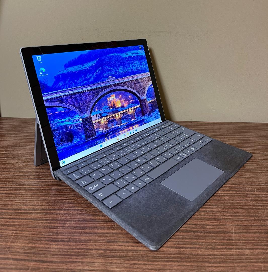 【高性能・高解像度】Surface Pro 4 4GB/128GB NVMe