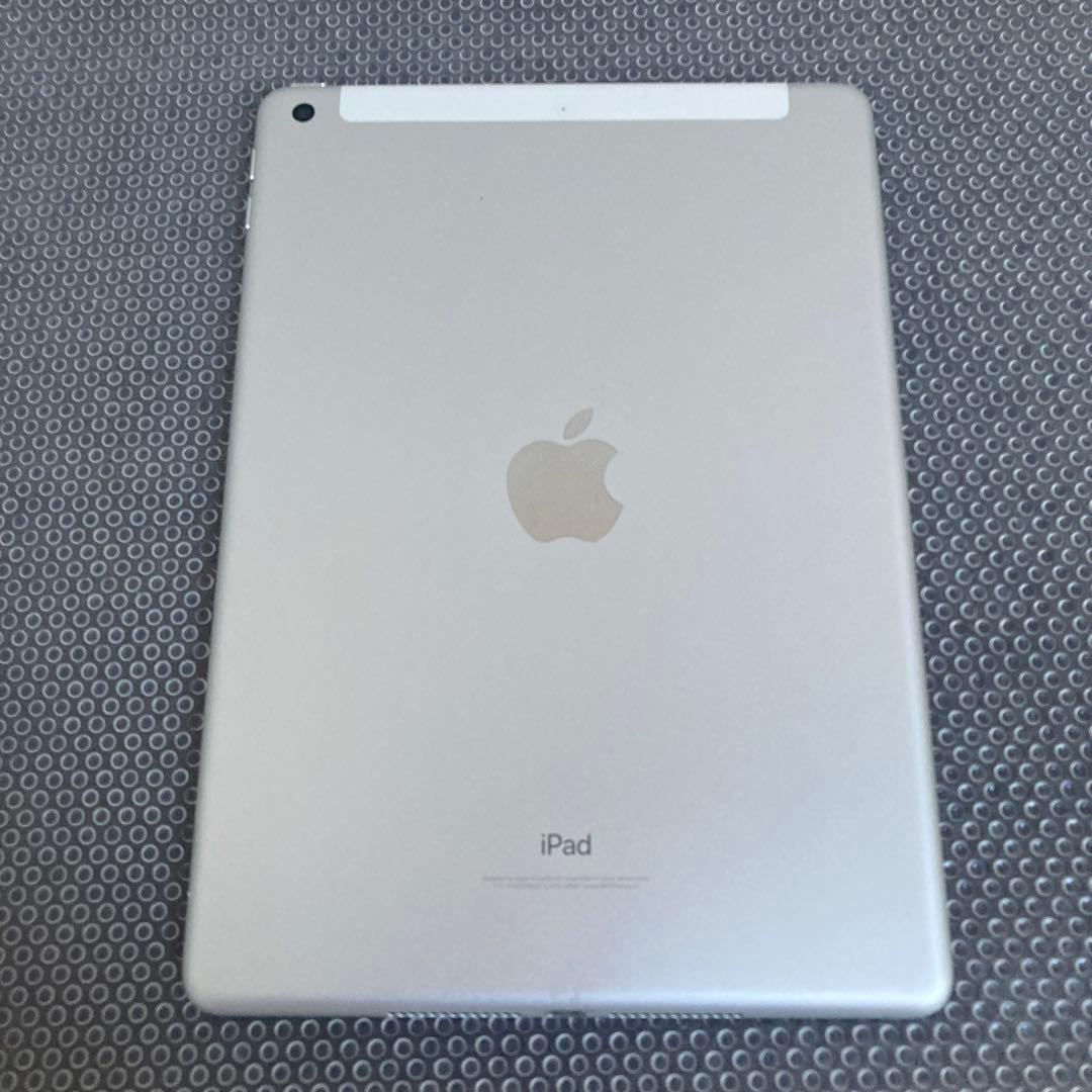 3187 電池最良好☆比較的美品☆iPad5 第5世代 32GB SIMフリー☆