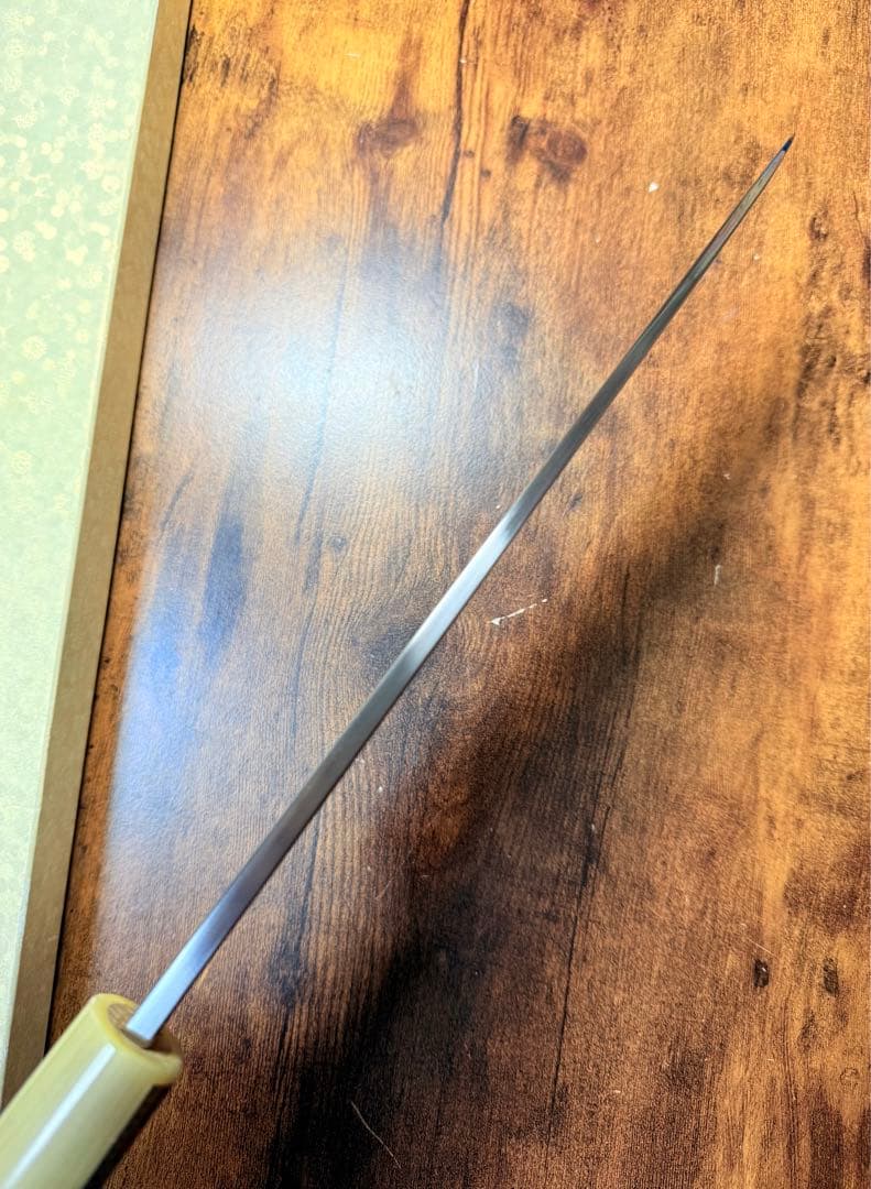 【堺打刃物】身卸 出刃　白ニ鋼　包丁　9寸　水牛角柄