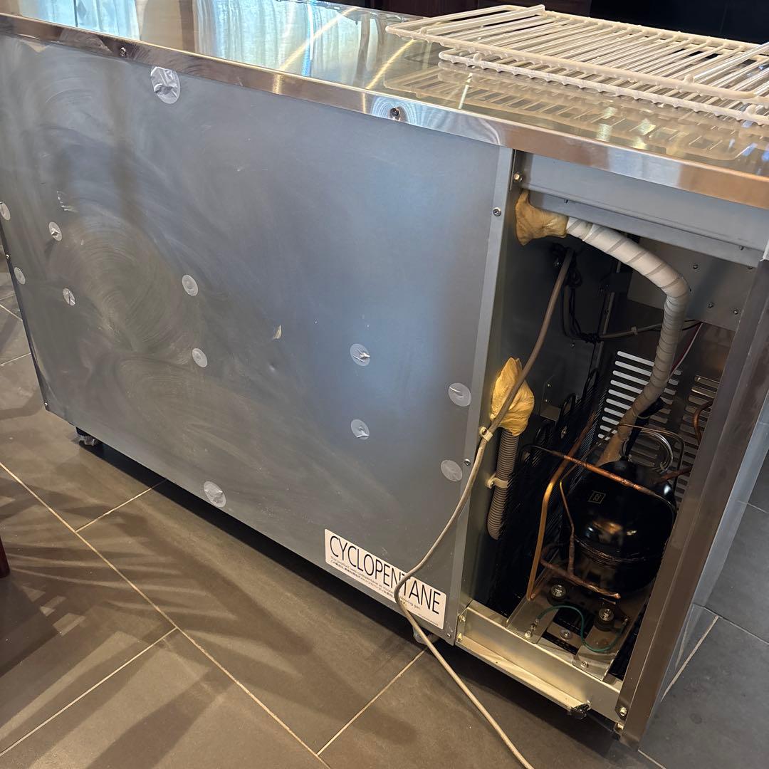 美品送料込❗️23年新品購入　Panasonic 業務用コールドテーブル冷蔵庫