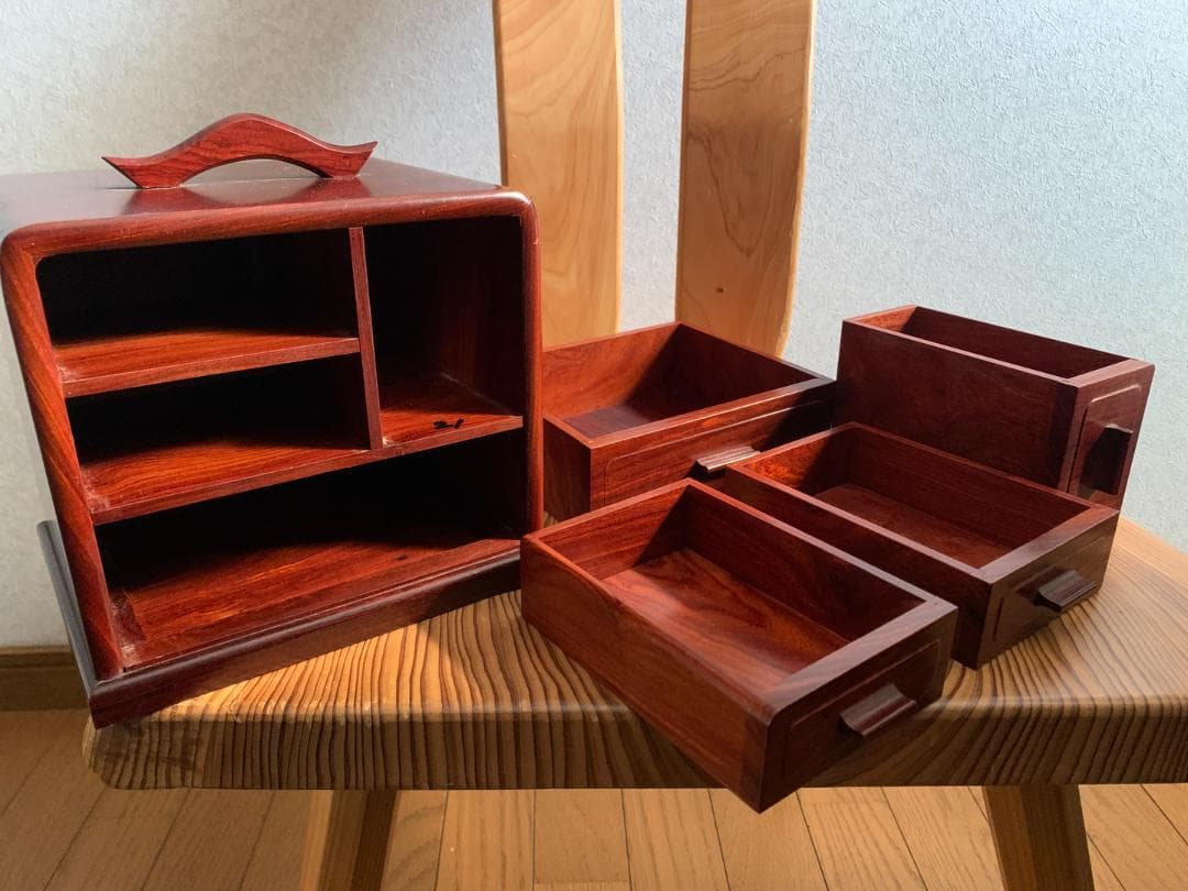 宝物箱　 紫檀 小物入れ 貴重品入れ 宝石箱 　ローズウッド