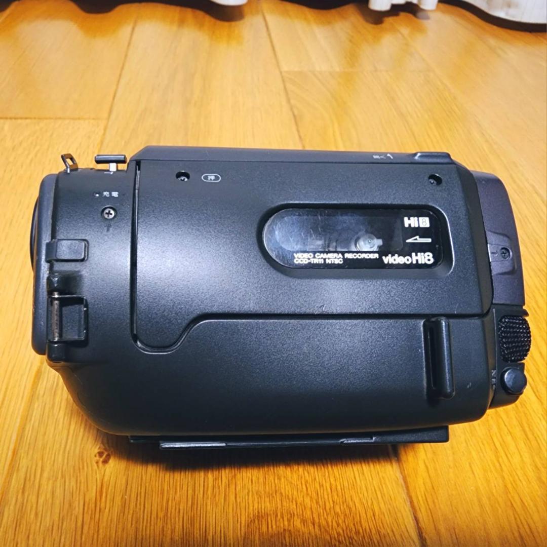 【動作確認済】SONY Hi8 高画質 8ミリ ビデオカメラ CCD-TR11