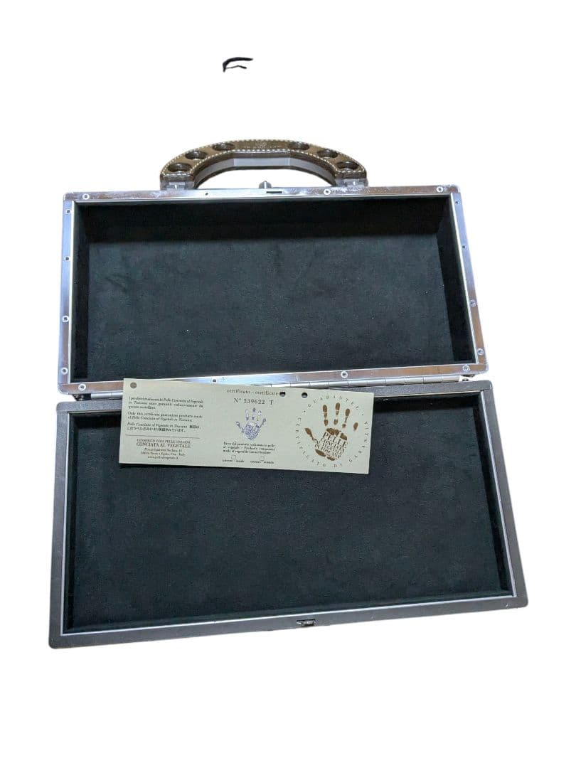 AERO CONCEPT ■エアロコンセプト■イタリアンレザー