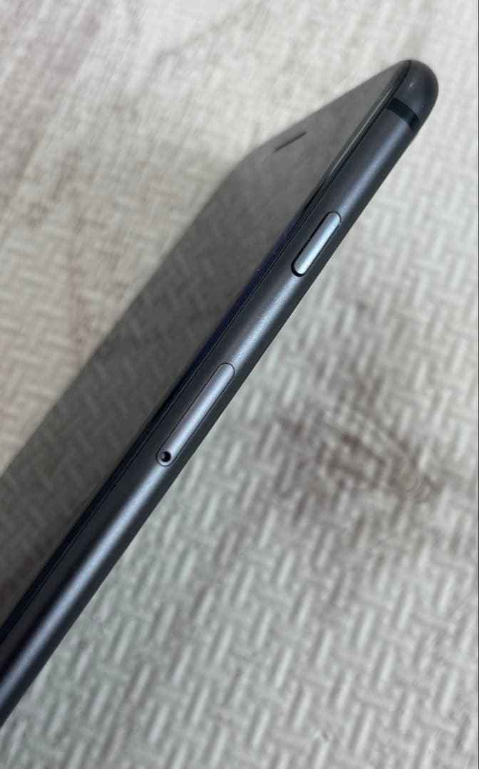 iPhone 8プラス　　　　　　　　　Apple iPhone8Plus 本体