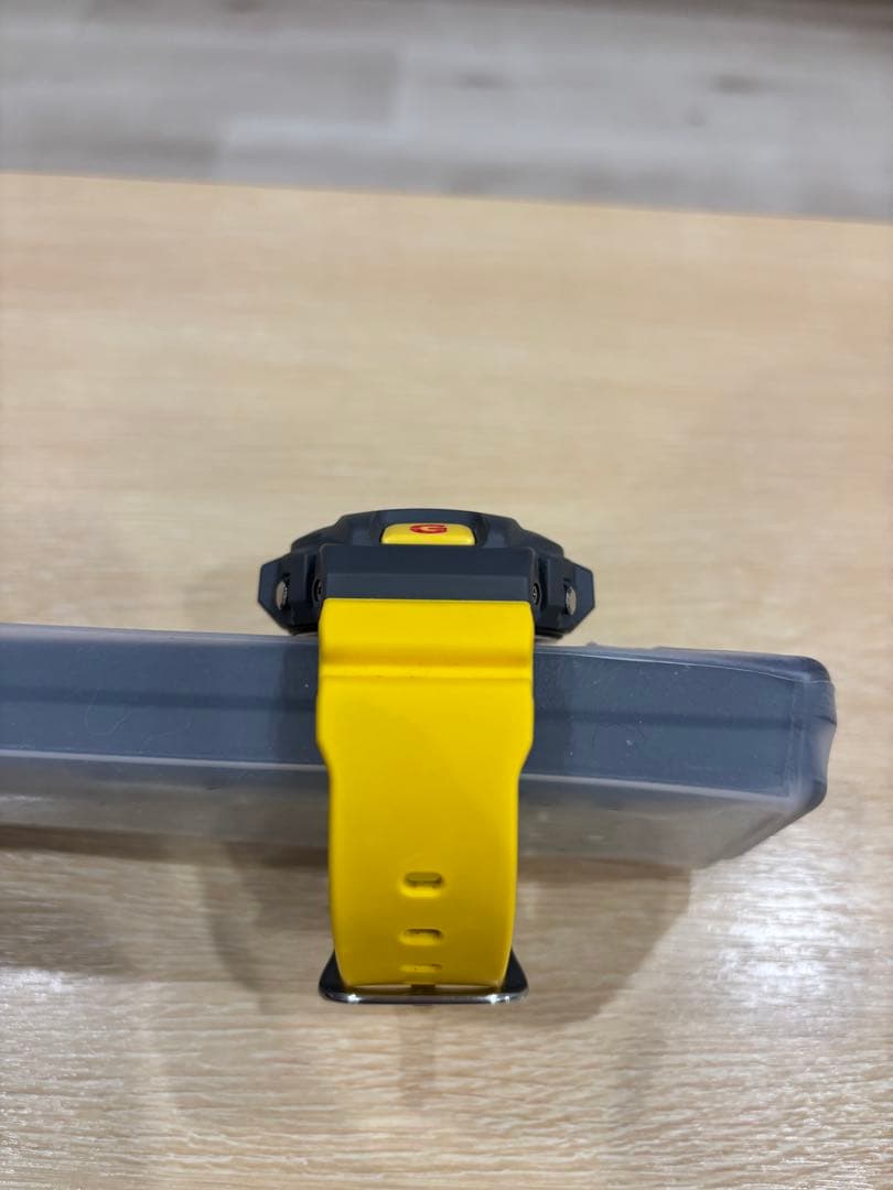 Gショック　 DW-6900Y-9JF 大人気のジェイソンカラー