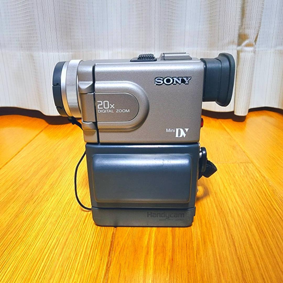【動作確認済】高画質 SONY MiniDV ビデオカメラ DCR-PC7