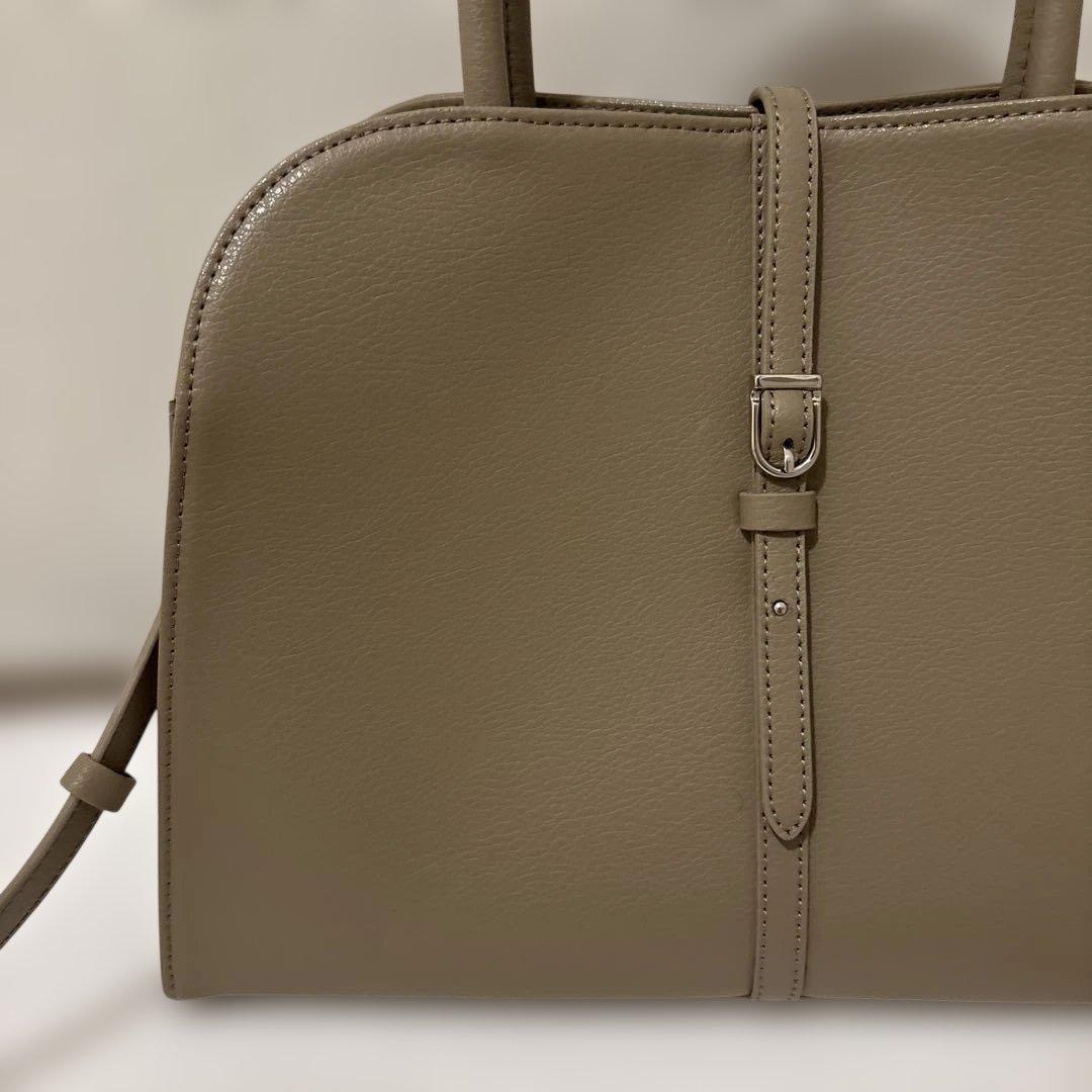 モノロウBLANC MEDIUM BAG ETOUPE 肩掛け 韓国