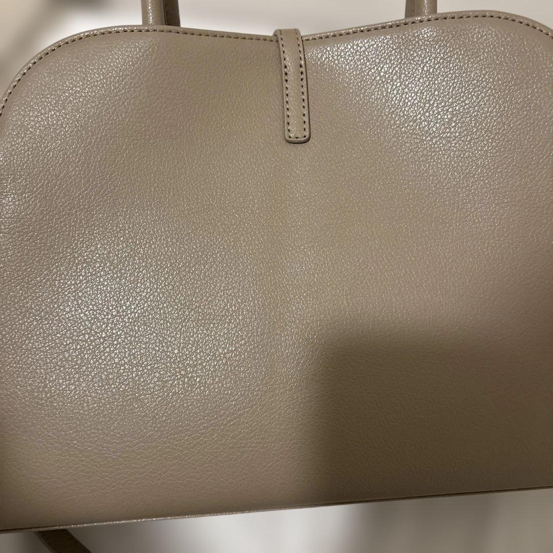 モノロウBLANC MEDIUM BAG ETOUPE 肩掛け 韓国