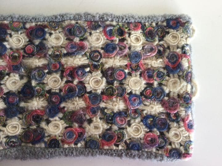 (値下げ最終) M&KYOKO 豪華刺繍ネックウオーマー&クレマチスセーター