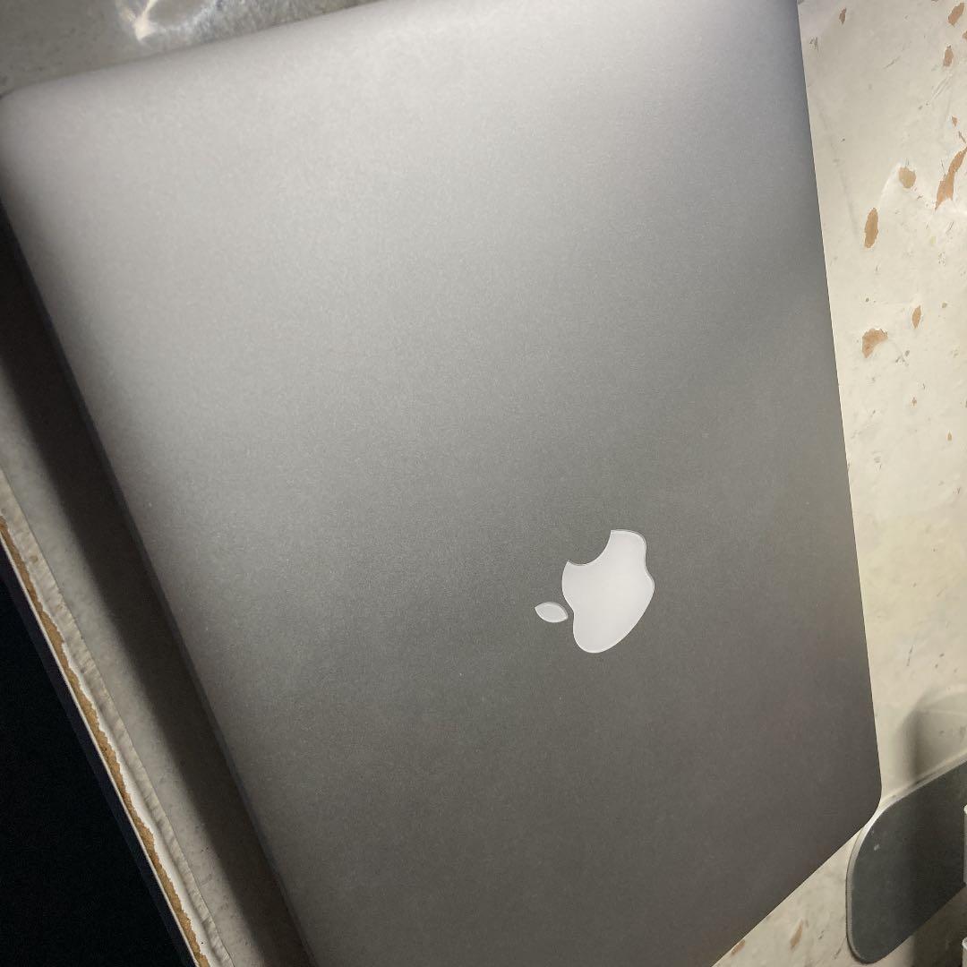 MacBook本体 Apple MacBook Pro 15inch 2015