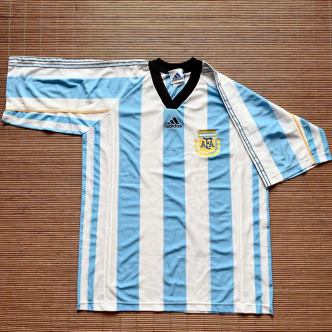 アディダス サッカー アルゼンチン代表 ユニフォーム Lサイズ　現地購入
