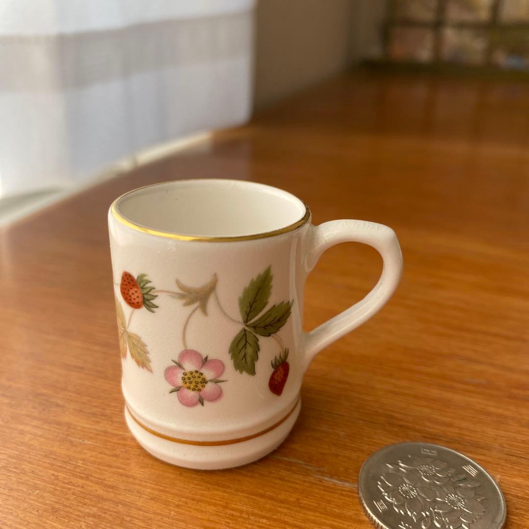 ウェッジウッド ミニチュア　ティーセット　コーヒーセット　黒壺