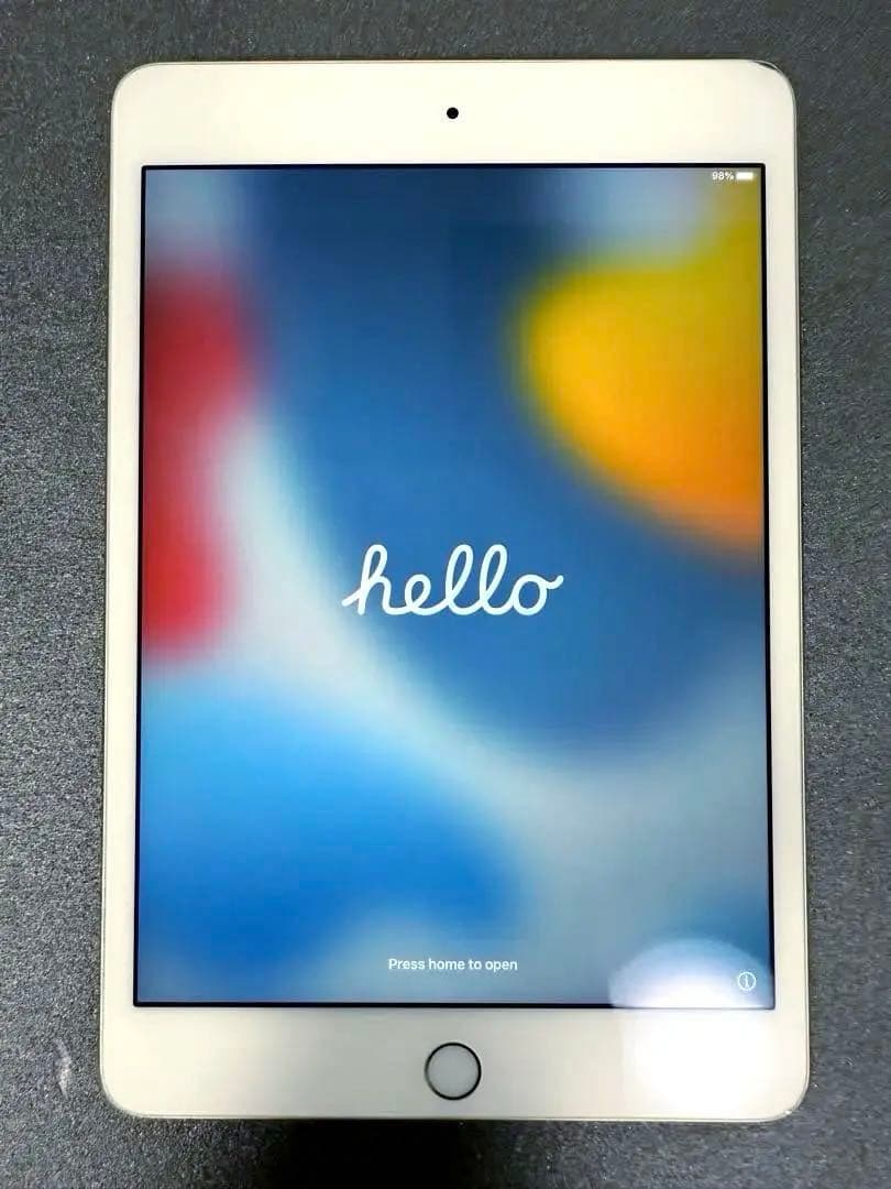 iPad mini4　128GB　7.9インチ　ゴールド／ホワイト　Apple