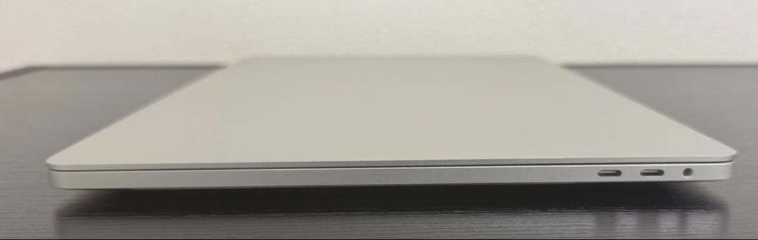 MacBookPro i7 16GB 512GB 充放電31回 バッテリー94%